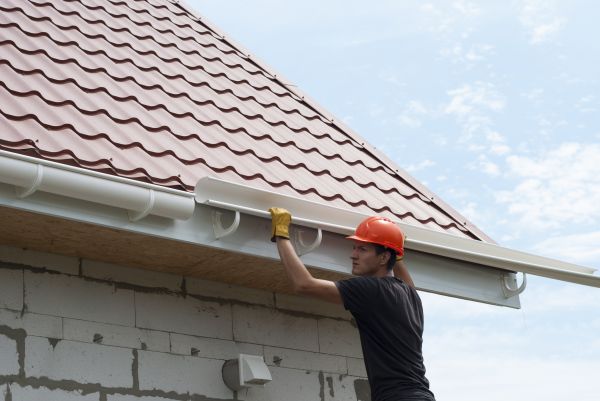 Rain Gutter Repair in Snohomish