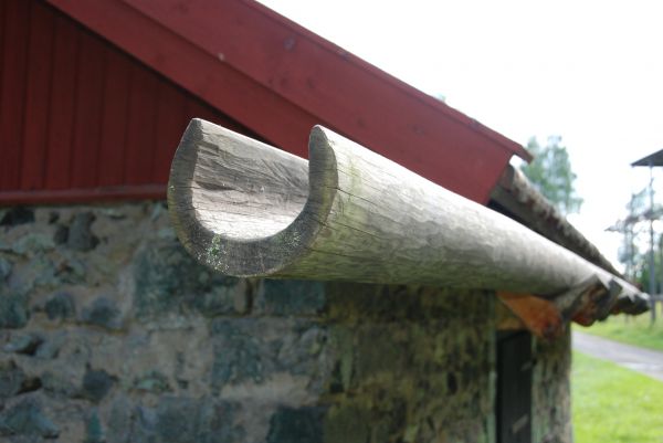 Wooden Gutter Repair in Snohomish