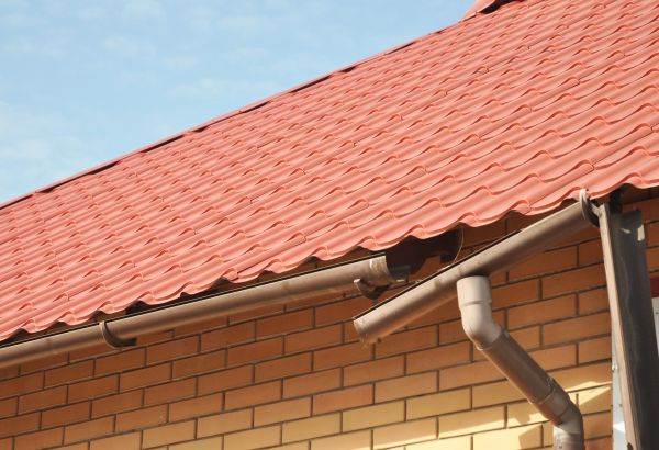 Loose Gutter Repair in Snohomish