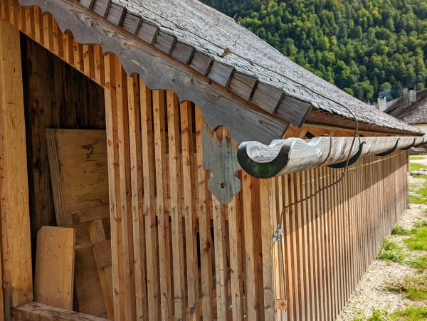 Wood Gutter Installation in Snohomish
