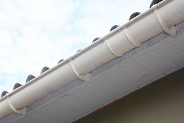 Plastic Gutter Installation in Snohomish